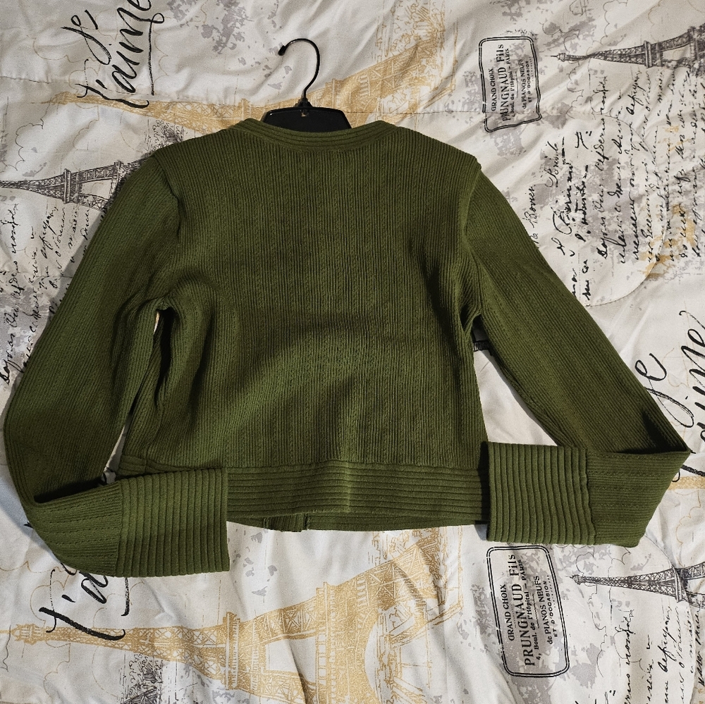 Green Ribbed Button-Up Jacket - Picture 2 of 3